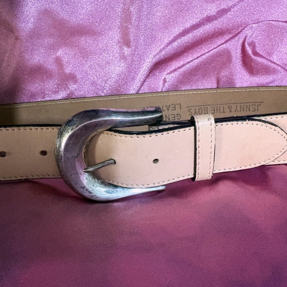 VTG JENNY & The Boys Genuine Leather Belt Peach Silvertone 2.5" Buckle M #2822